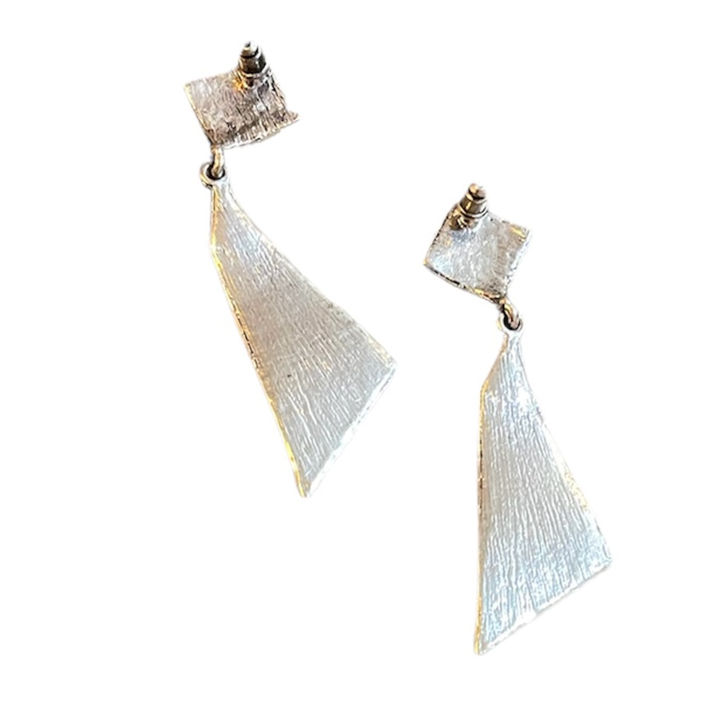 FASHION JEWELRY Earrings - Picture 3 of 4